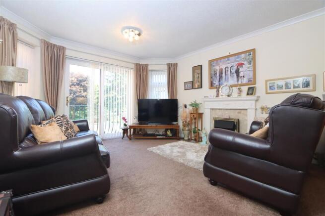 Austcliffe Lane, Cookley, Kidderminster photo 3