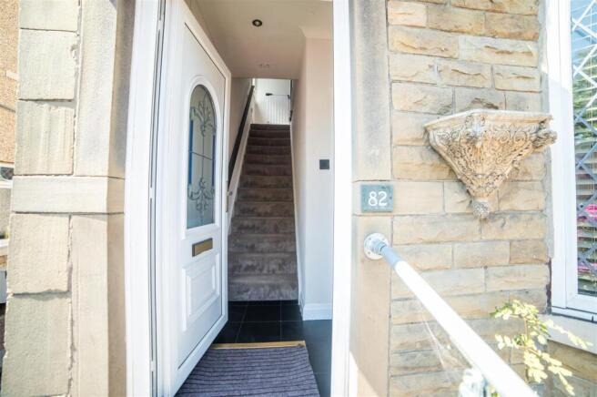 2 bed Semi-Detached for sale Image 4