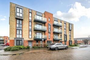 Flat 5, 4, Oscar Wilde Road, Reading RG1 3FA