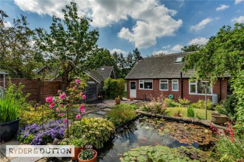 Sunfield Crescent, Royton, Oldham, Greater Manchester, OL2