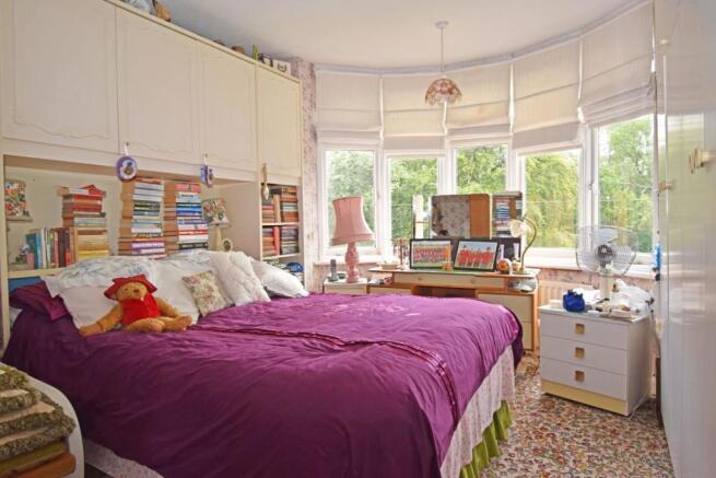 73 Twatling Road, bed 2.jpg
