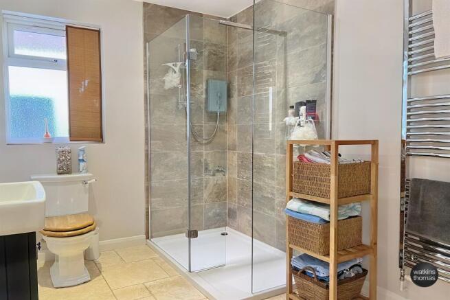 GB shower