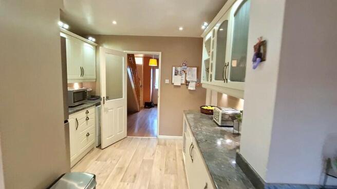 Photo 15