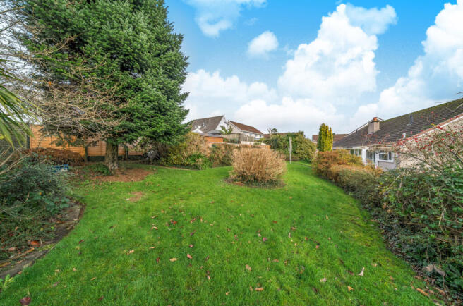 1381968-4-691ca56...