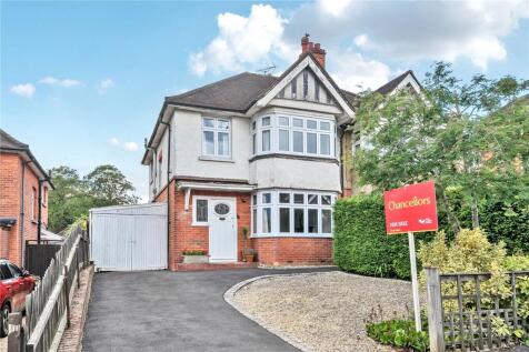 Balmore Drive, Caversham, Reading