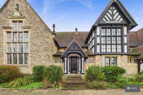 Flat 1, 12 The Bell Tower, High Street, Brackley NN13 7DT
