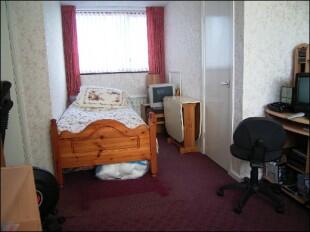 Bedroom/Office