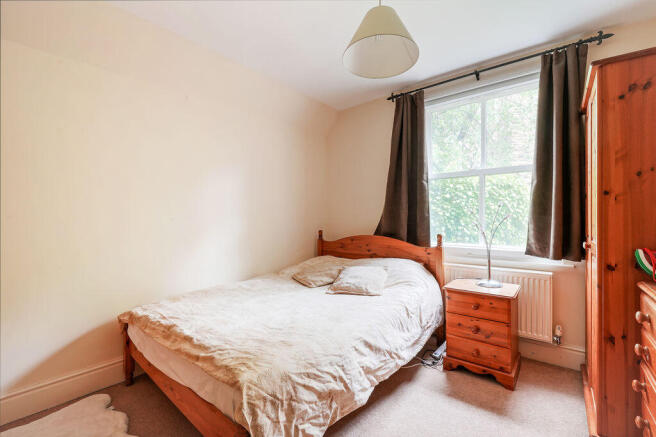 1 bed Apartment to rent Image 7