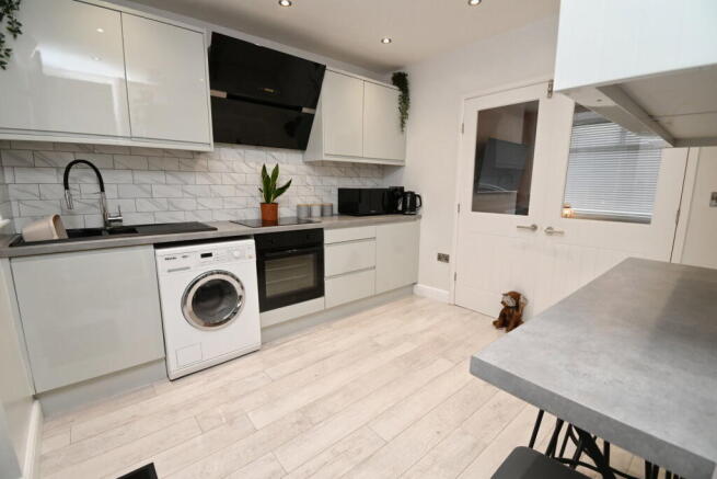 2 bed End of Terrace for sale