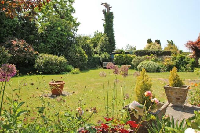 Amazing level garden