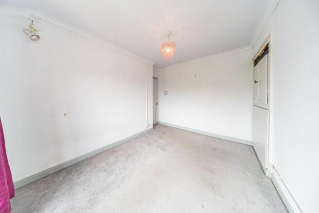 7 Stapleton Avenue bedroom 2 2.jpg