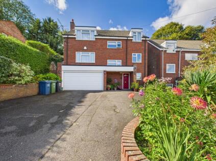 Amersham Hill Drive, High Wycombe