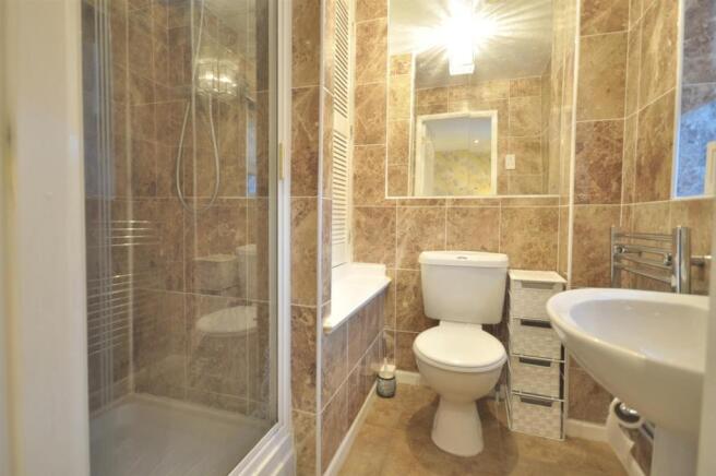 ENSUITE SHOWER ROOM