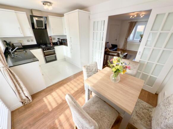 20 Woodside Avenue (25).jpg