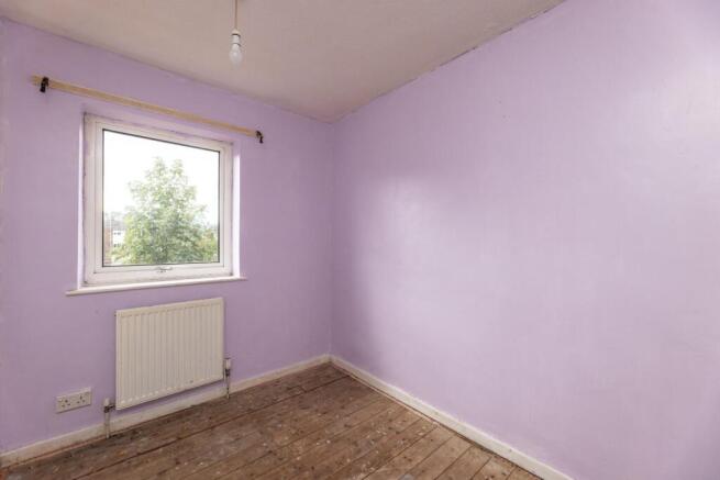 3 bed Semi-Detached for sale Image 9