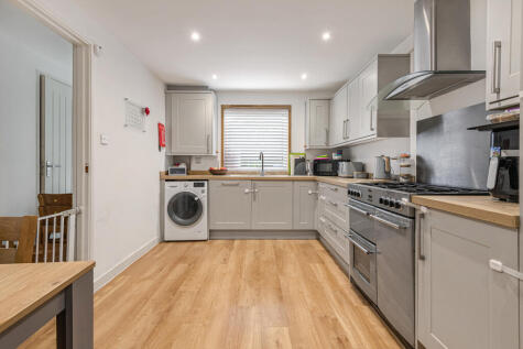 Turnberry Walk, Brislington, Bristol, BS4 5DL