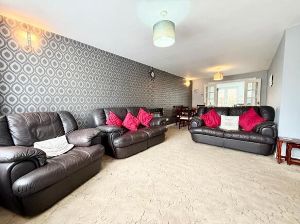 Uplands, Luton, LU3 photo 3