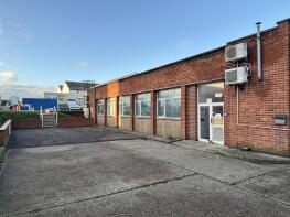 5, Cambridge Road, Leicester LE8 6LH