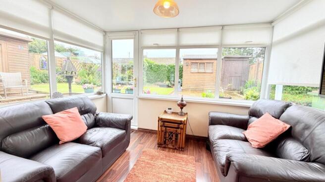 2 bed Semi-Detached Bungalow for sale Image 9