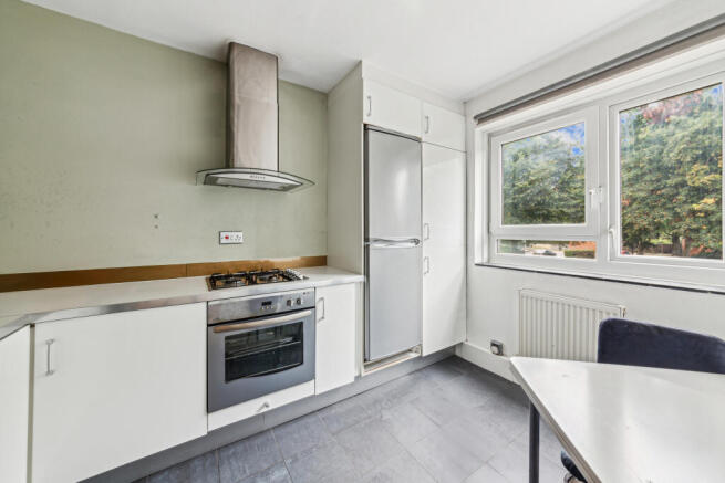 110 Strathdon Drive, SW17 0PP (4)
