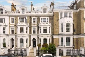 Flat 3, 35, Coleherne Road, London SW10 9BS