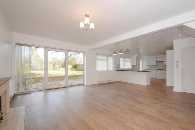 Kitchen/Breakfast Room