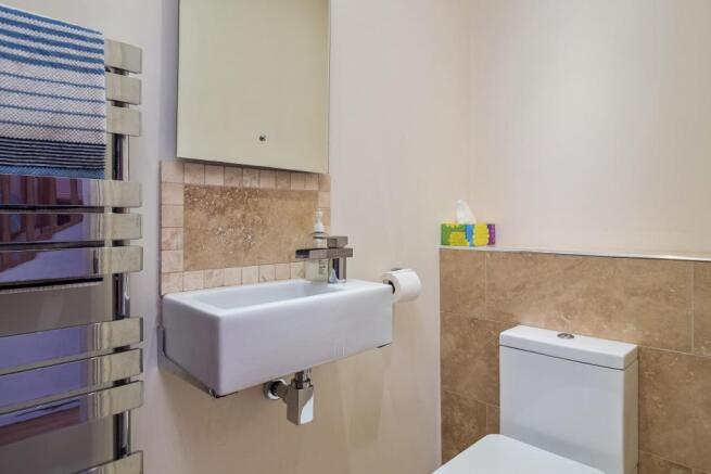 GF WC