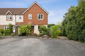 8, Oakes Court, Hungerford RG17 0JW
