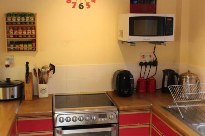 Photo 8