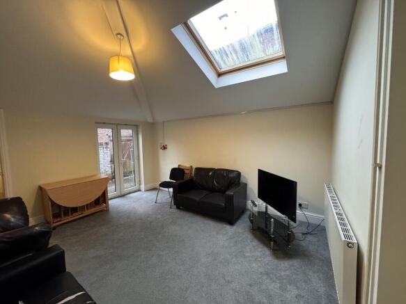 1 bed End of Terrace to rent Image 4