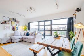 Flat 9, 9-11, Gleneldon Road, London SW16 2AU