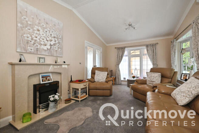 Wokingham, Berkshire, RG40 photo 4