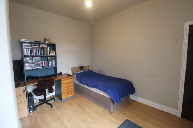 J Bed 2.JPG
