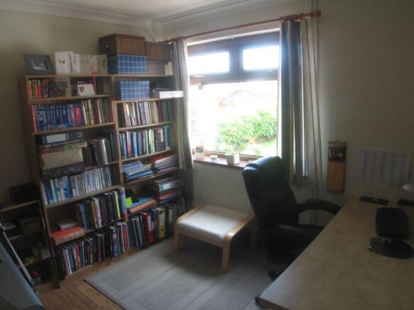Photo 8