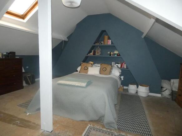 Photo 9