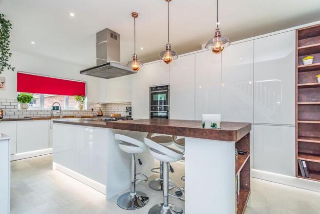 Kitchen/Dining Room