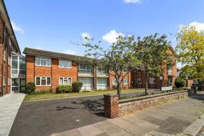 4, Rugby Court, Rugby Road, Heene, Worthing BN11 4PY