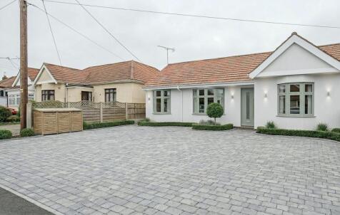 Carisbrooke Drive, Corringham, Essex, SS17 7PL