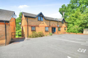 Flat 39, 71 Wessex Court, South East Road, Southampton SO19 8PL