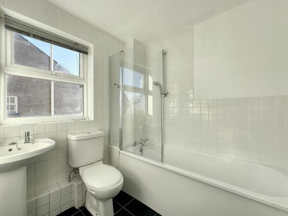 1 bed Flat for sale Image 7