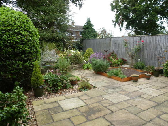 Photo 10