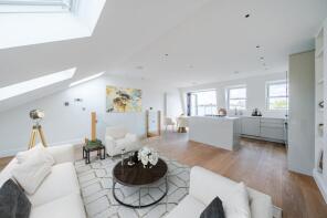Flat 4, 31, Netherwood Road, London W14 0BL