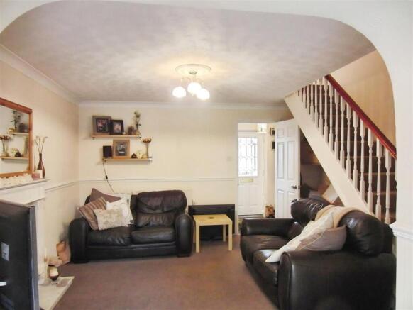 Lounge/dining room