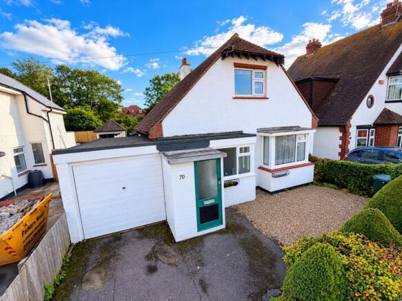 3-bed detached on Epple Bay Road, Birchington, CT7 9EW, £375,000
