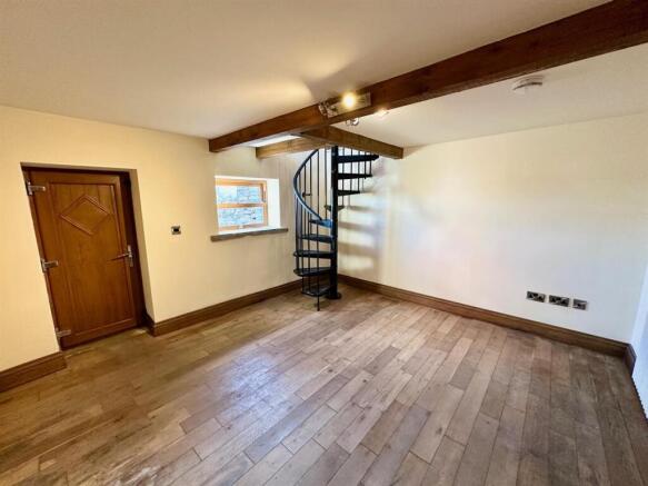 5 bed Character Property for sale Image 10