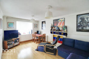 35, Grovebury Court, Chase Road, London N14 4JR