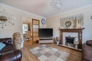 33, Inney Close, Callington PL17 7QQ