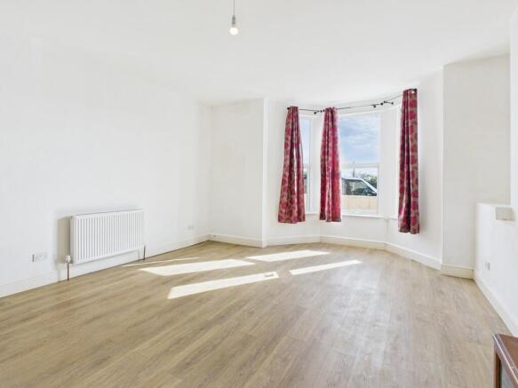 CAM03974G0-PR0216...