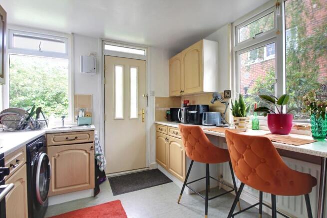 2 bed Detached Bungalow for sale Image 5