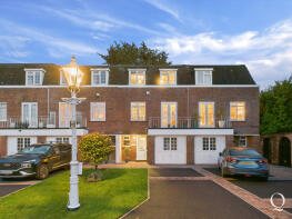 12a, The Boltons, Portarlington Close, Bournemouth BH4 8DA